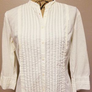 3/4 sleeve classic white shirt with cute pin tucks